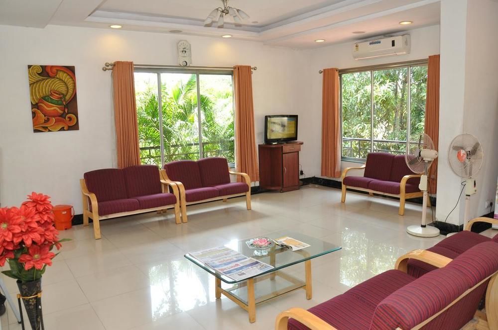 Hotel Sai Suraj Park เชอร์ดี ภายนอก รูปภาพ
