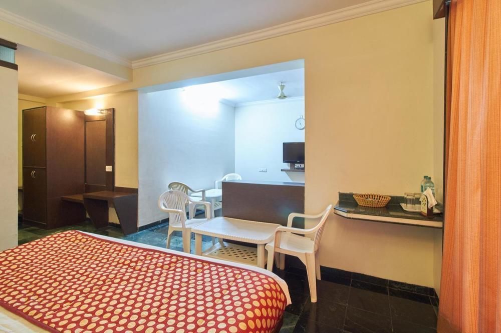 Hotel Sai Suraj Park เชอร์ดี ภายนอก รูปภาพ